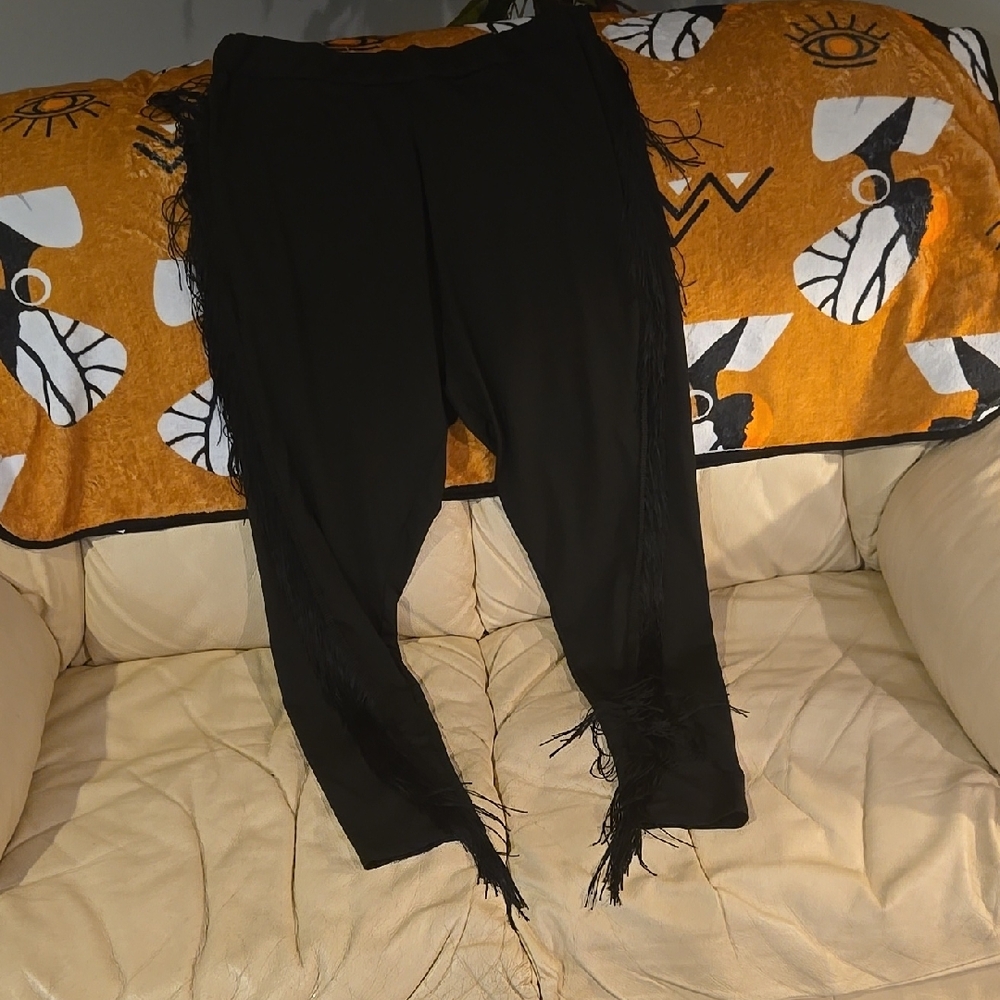 SHEIN Women's Black Fringe Pants. 🖤   PRE LOVED    Size 2X